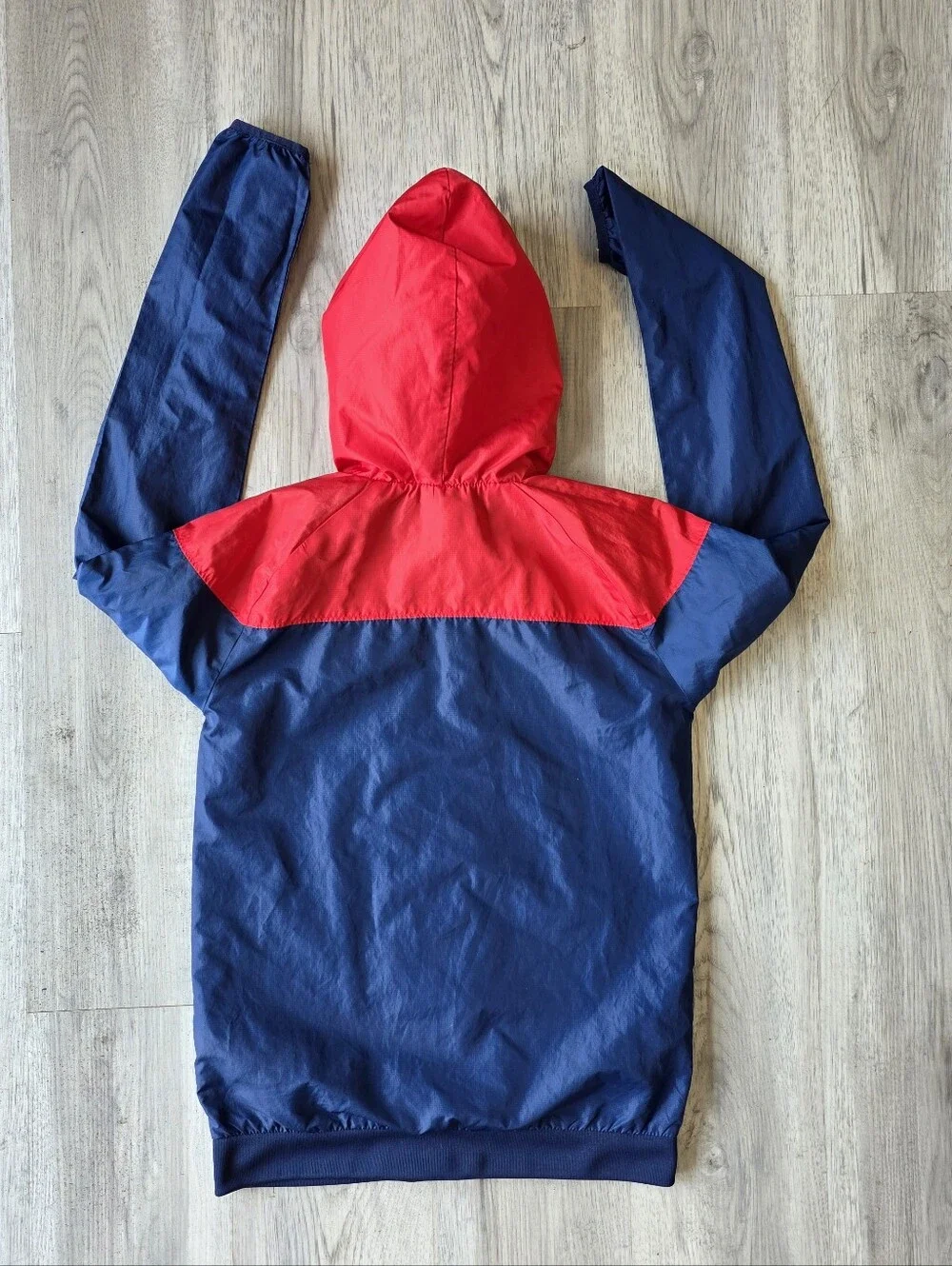 Umbro USA Boys Youth XL 18 Hooded Windbreaker Jacket Red Navy Soccer Flag